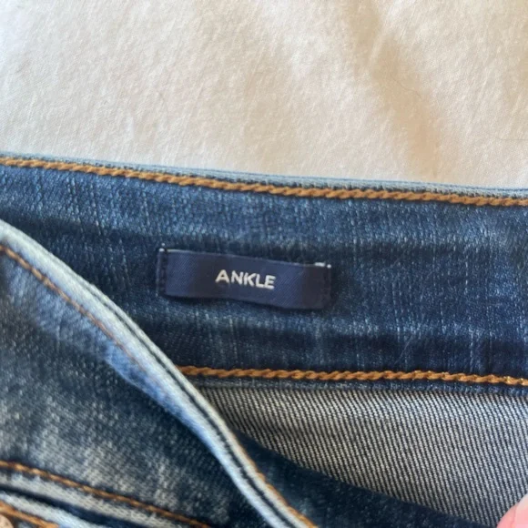 Talbots Ankle Length Skinny Jean 🌼 - Picture 5 of 5